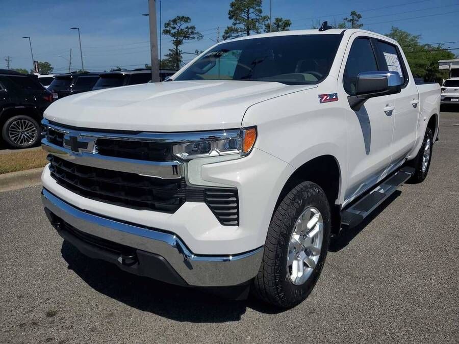 2026 CHEVROLET Silverado