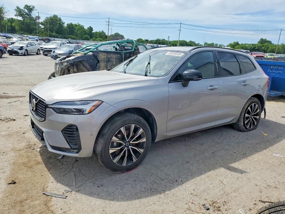 2025 VOLVO XC60