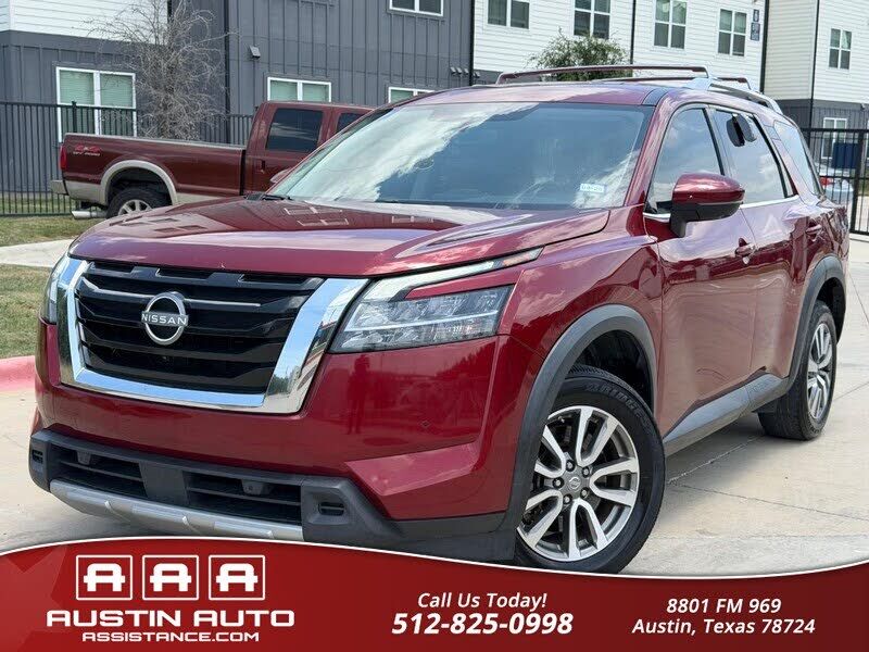 2023 NISSAN Pathfinder