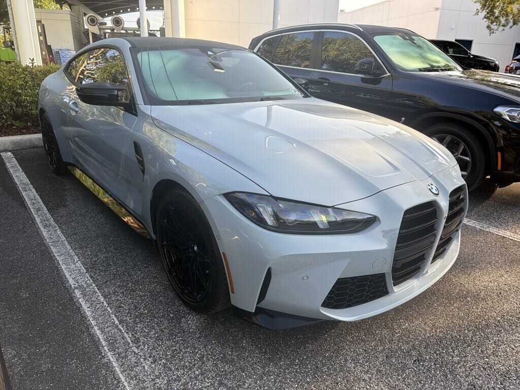 2025 BMW M4