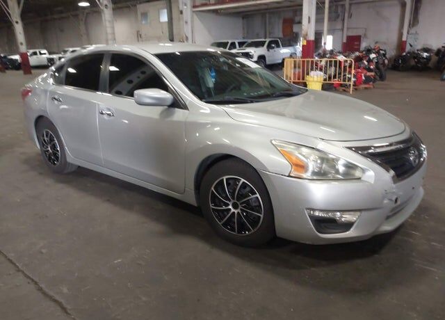 2013 NISSAN Altima