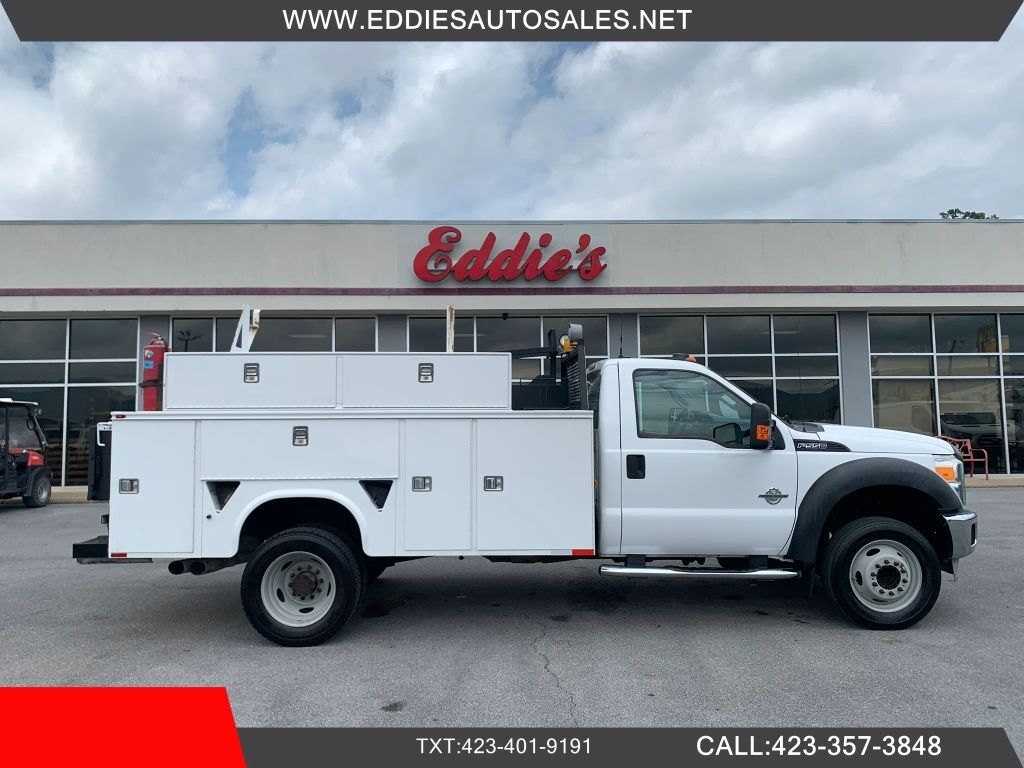2012 FORD F-550