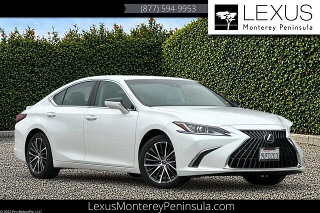 2025 LEXUS ES