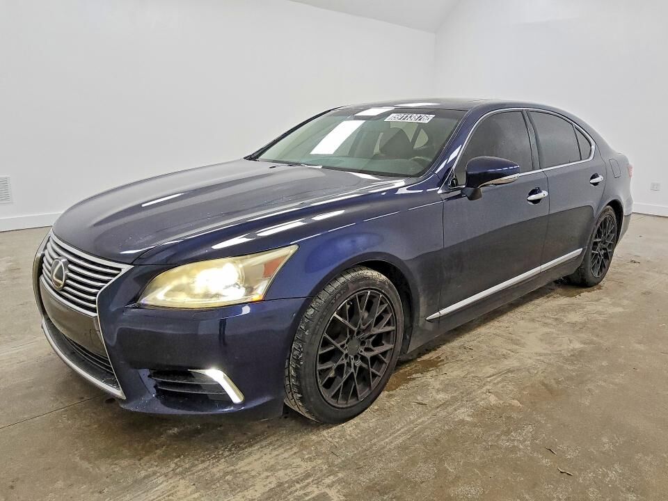2013 LEXUS LS