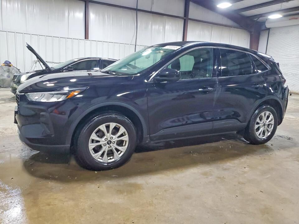 2024 FORD Escape