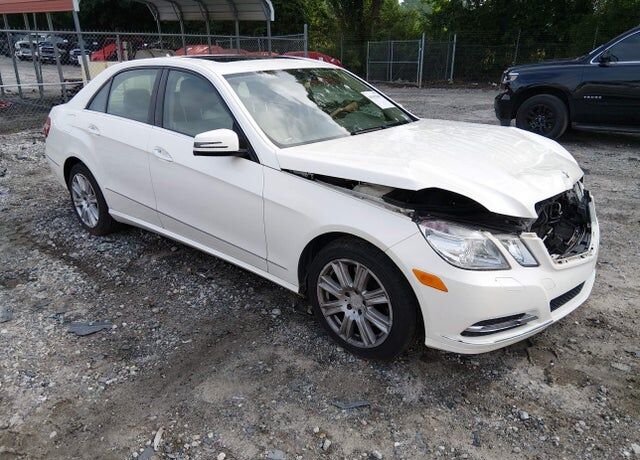 2013 MERCEDES-BENZ E-Class