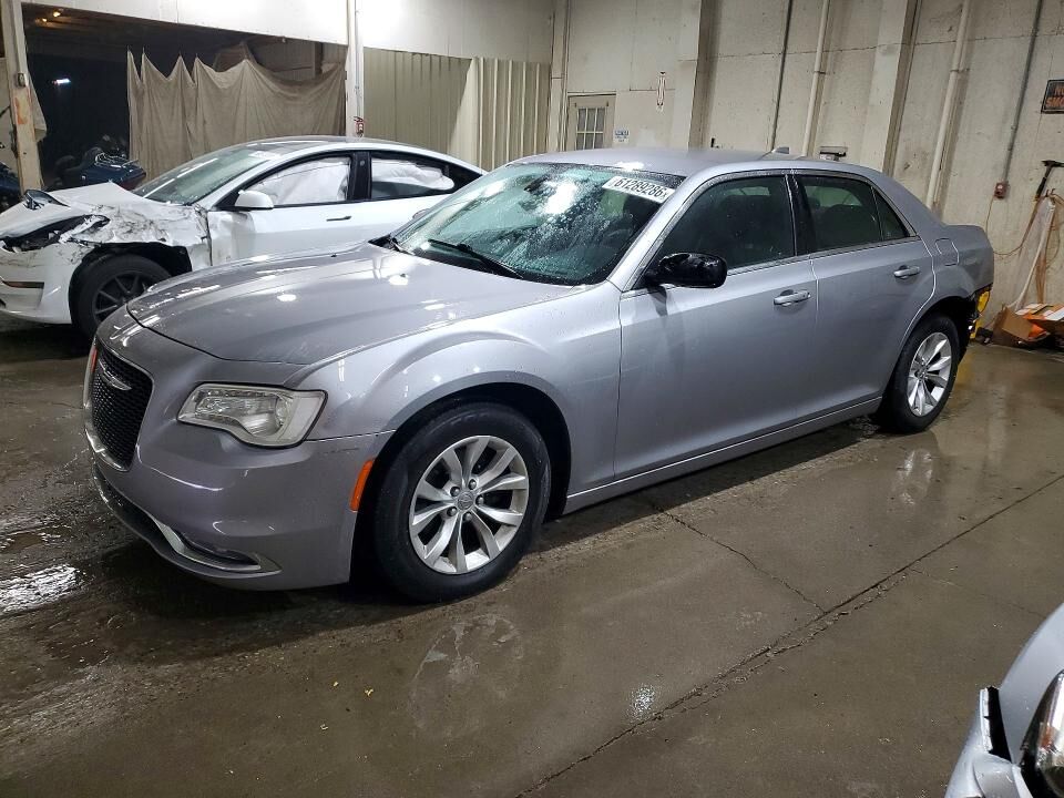 2015 CHRYSLER 300
