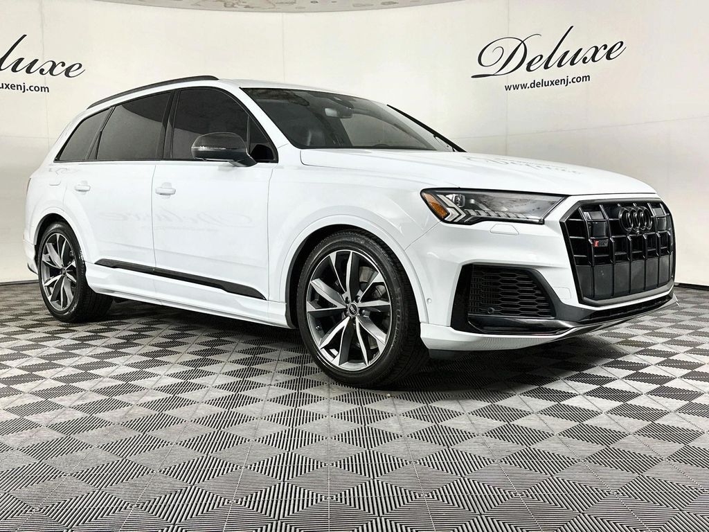 2023 AUDI SQ7