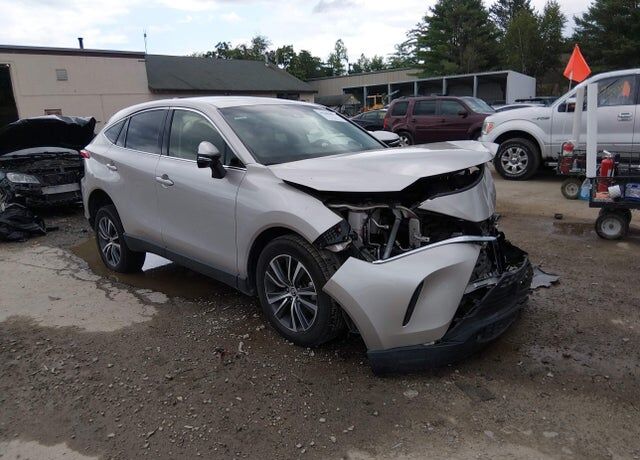 2022 TOYOTA Venza
