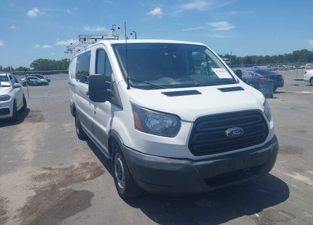 2018 FORD Transit