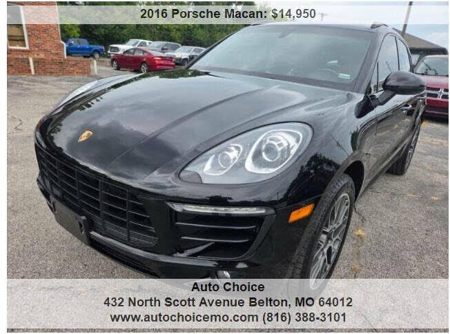 2016 PORSCHE Macan