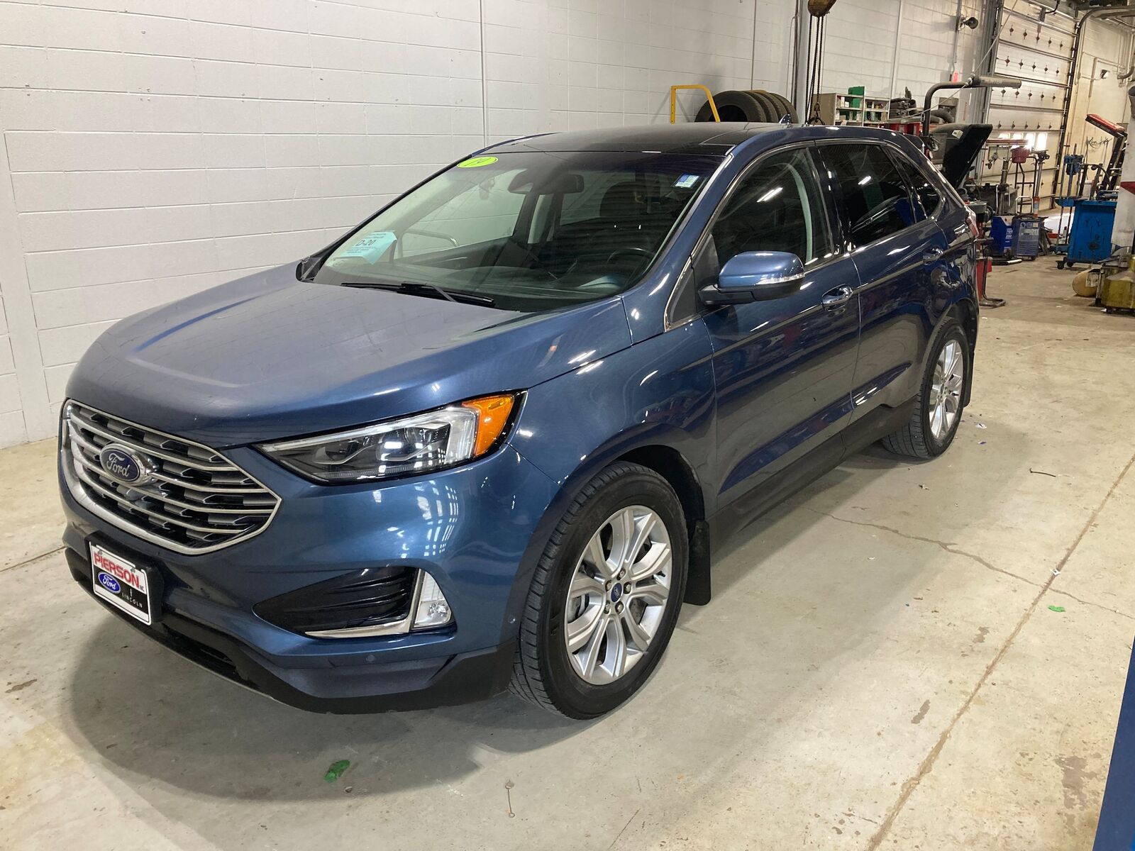 2019 FORD Edge
