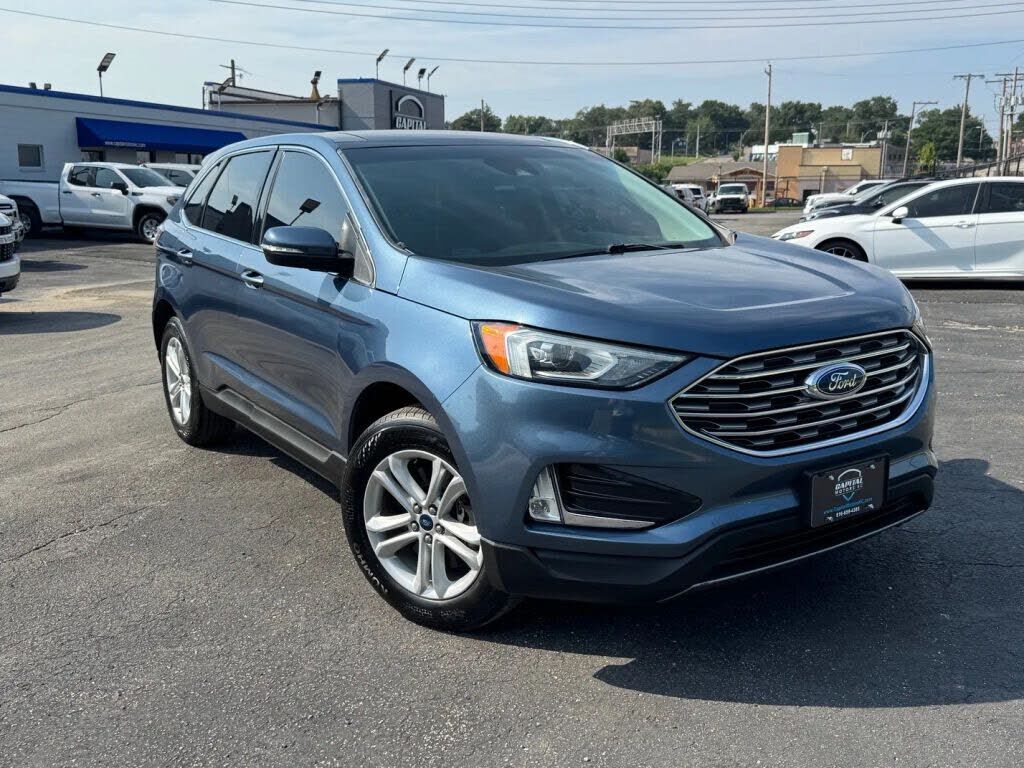 2019 FORD Edge