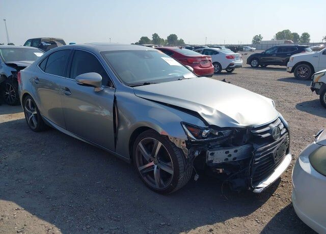 2018 LEXUS IS
