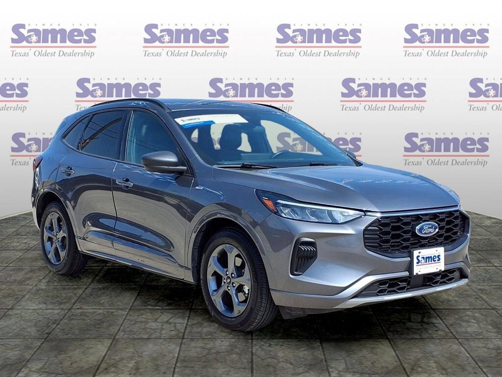 2024 FORD Escape