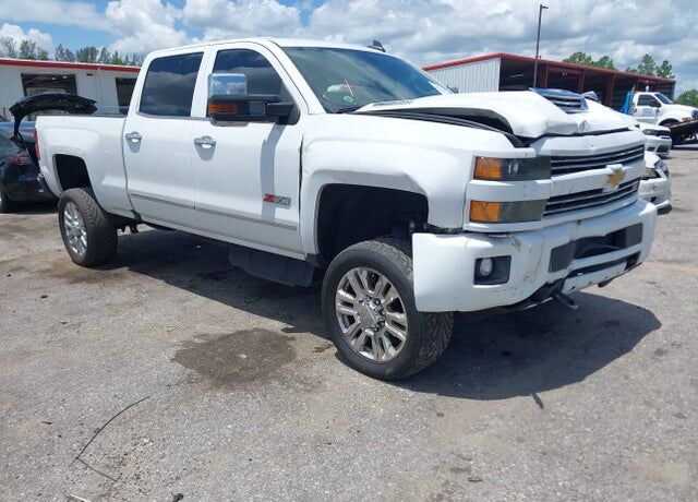 2018 CHEVROLET Silverado