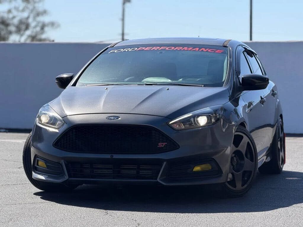 2017 FORD Focus