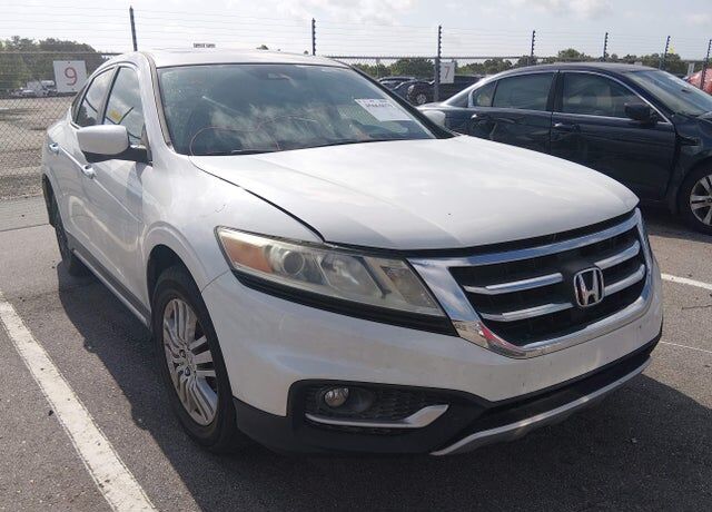2015 HONDA Crosstour