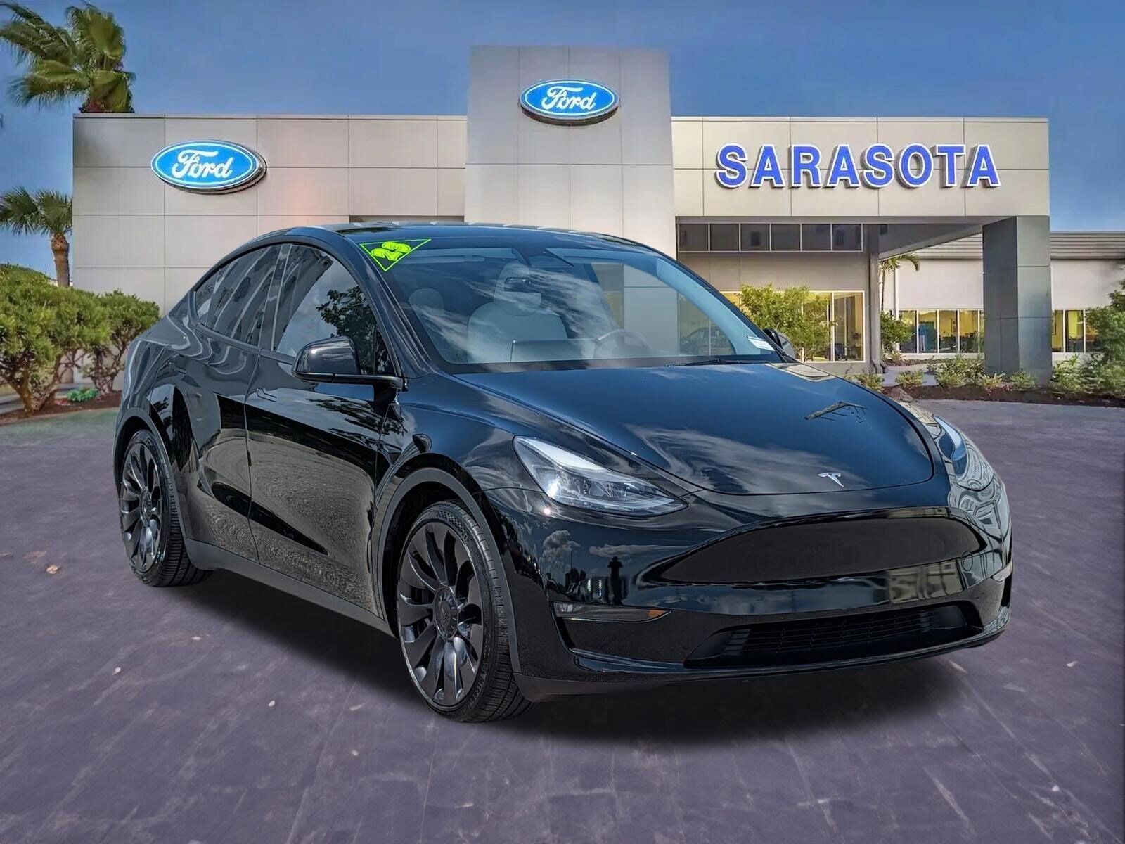 2023 TESLA Model Y