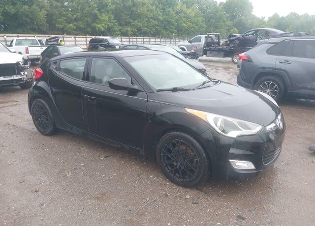 2013 HYUNDAI Veloster