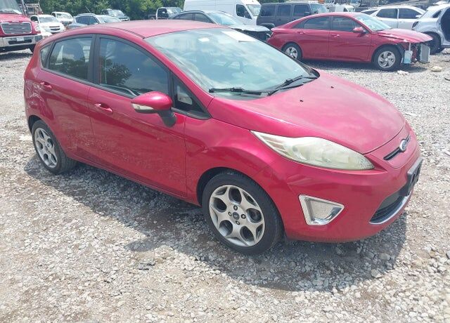 2011 FORD Fiesta