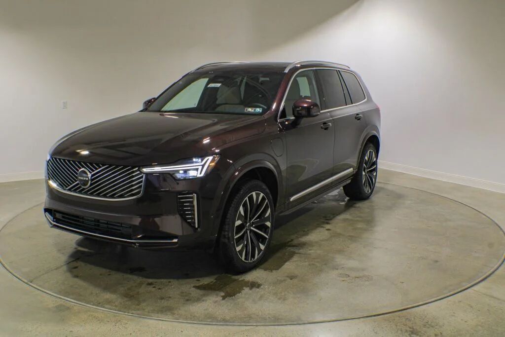 2026 VOLVO XC90