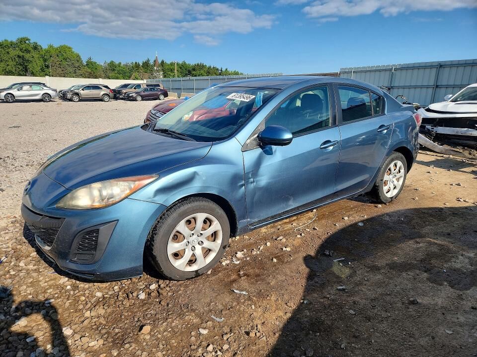 2011 MAZDA Mazda3