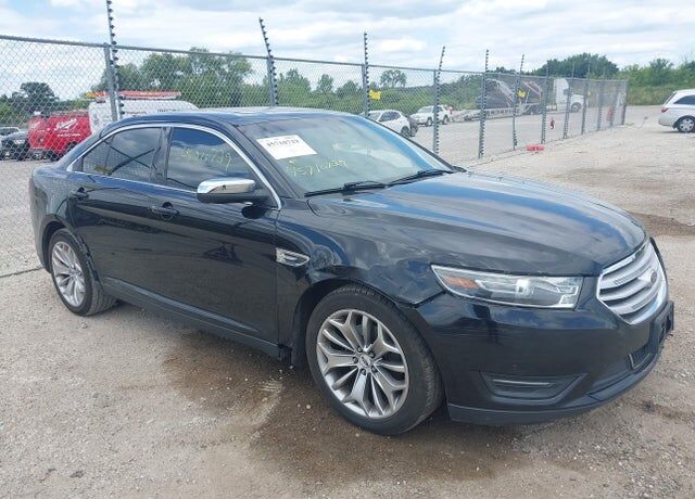 2016 FORD Taurus