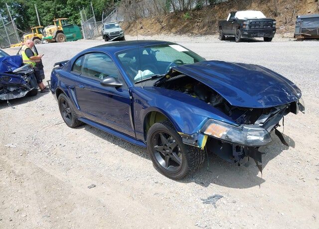 2001 FORD Mustang