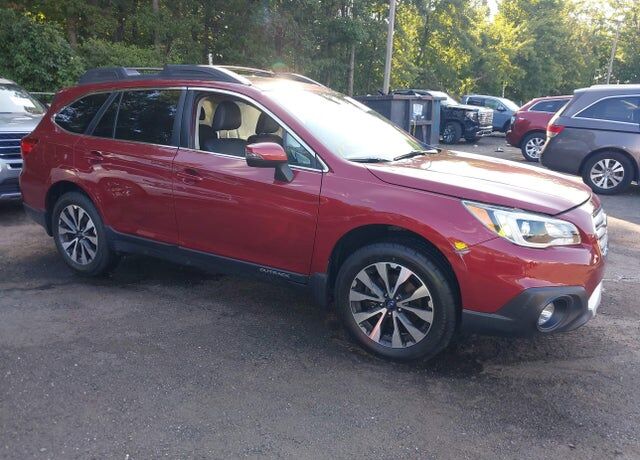 2017 SUBARU Outback