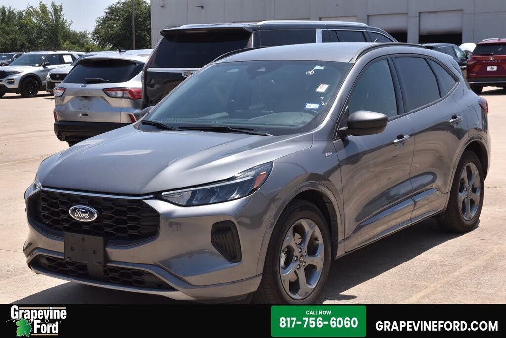 2024 FORD Escape