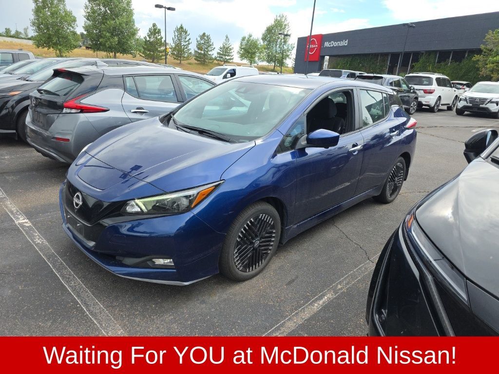 2023 NISSAN Leaf