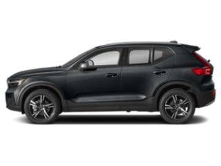 2023 VOLVO XC40