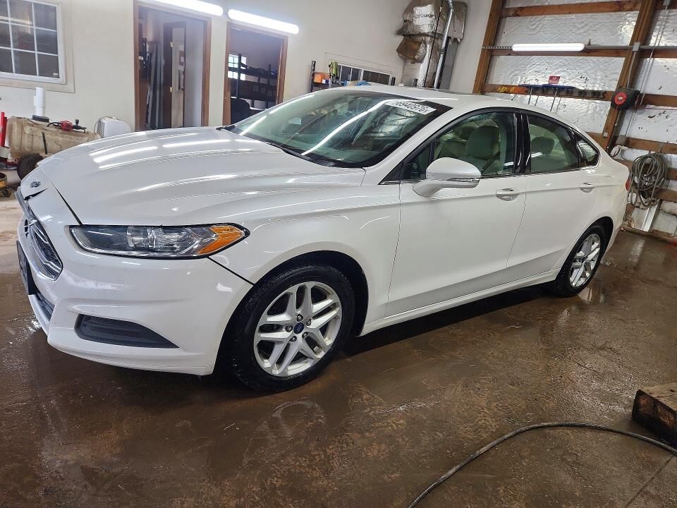 2016 FORD Fusion