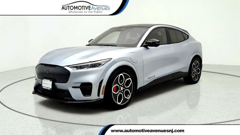 2022 FORD Mach-E