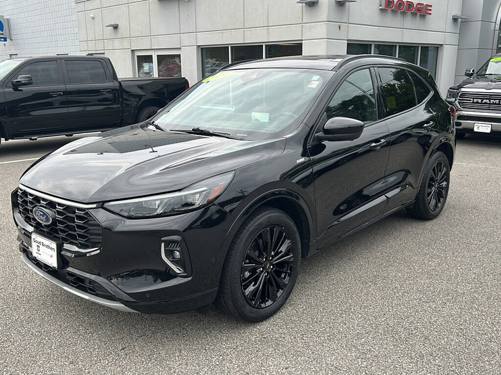 2023 FORD Escape