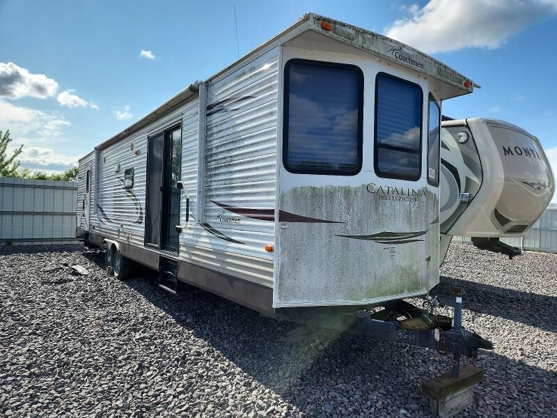2014 FOREST RIVER Catalina