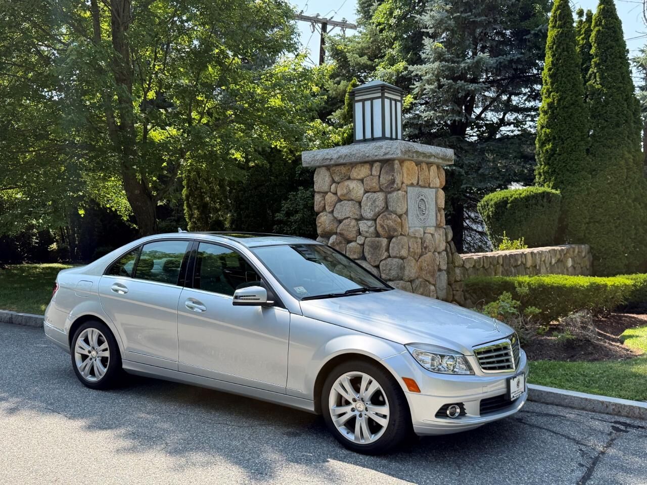 2010 MERCEDES-BENZ C-Class
