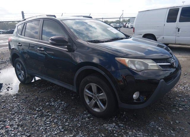 2015 TOYOTA RAV4