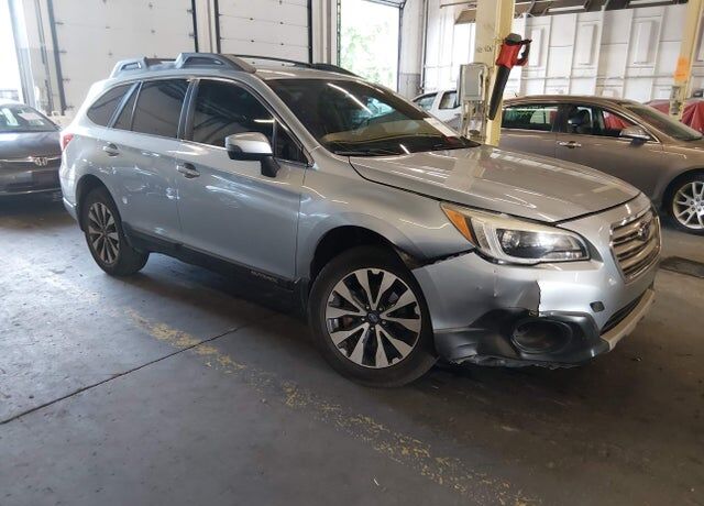 2017 SUBARU Outback