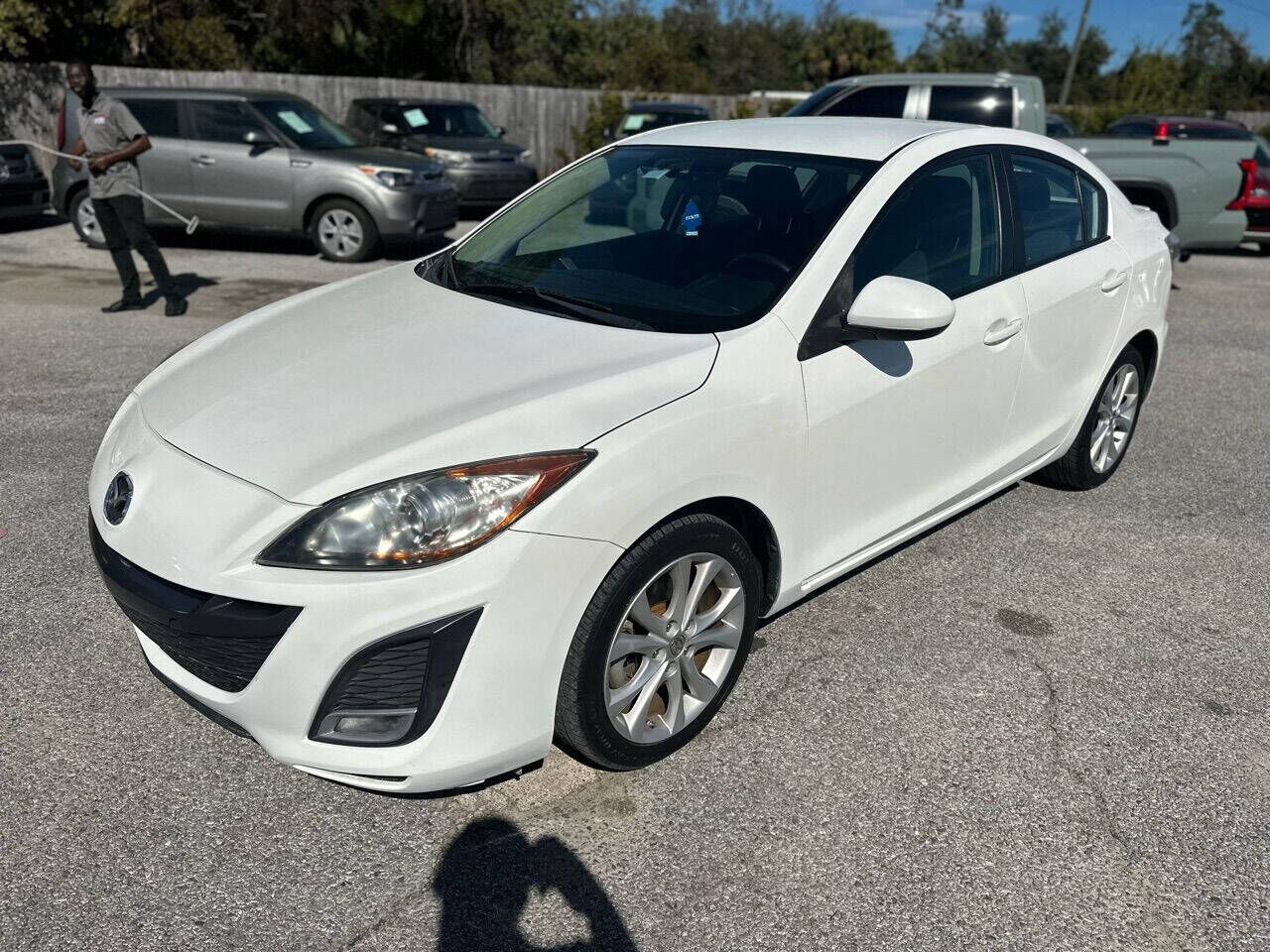 2011 MAZDA Mazda3