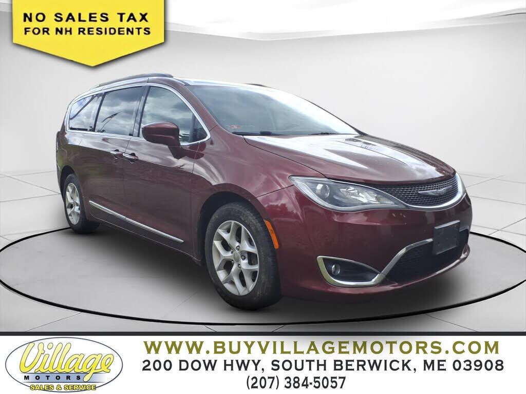 2017 CHRYSLER Pacifica