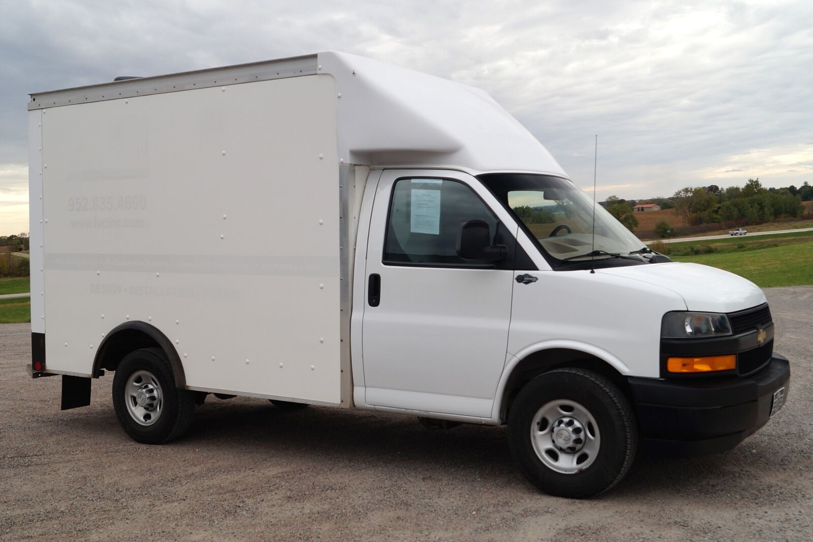 2019 CHEVROLET Express
