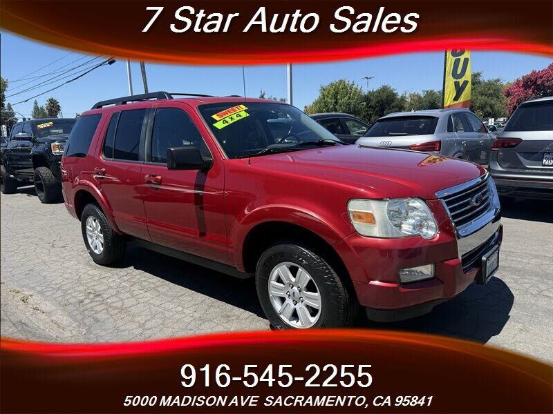 2010 FORD Explorer