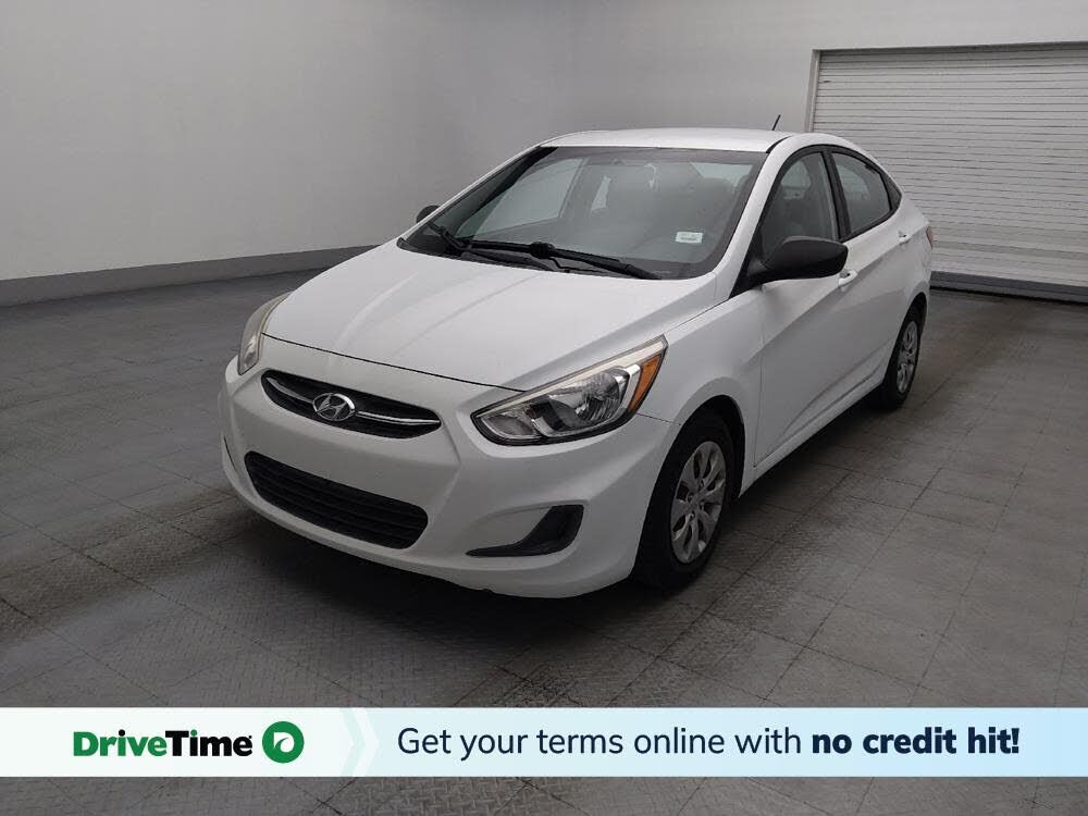 2015 HYUNDAI Accent