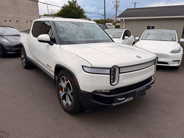 2022 RIVIAN R1T