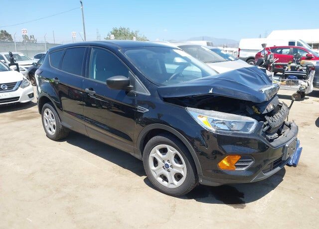 2017 FORD Escape
