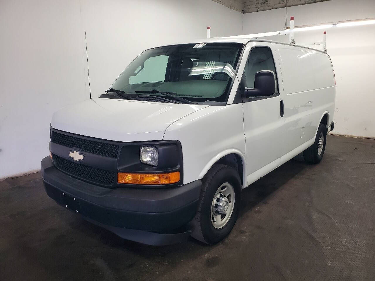 2017 CHEVROLET Express