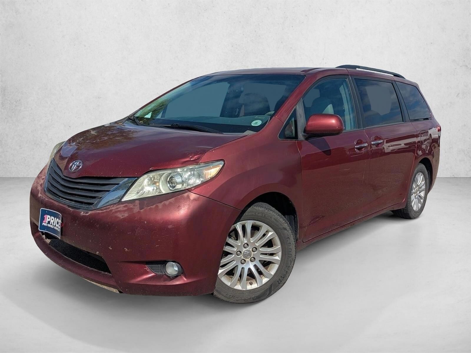 2014 TOYOTA Sienna
