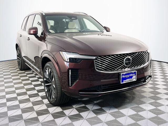 2026 VOLVO XC90